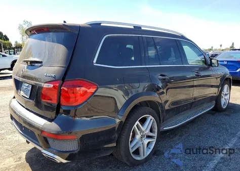 2013 Mercedes-Benz Gl 550 4Matic z USA, uszkodzony, nr VIN 4JGDF7DEXDA183353